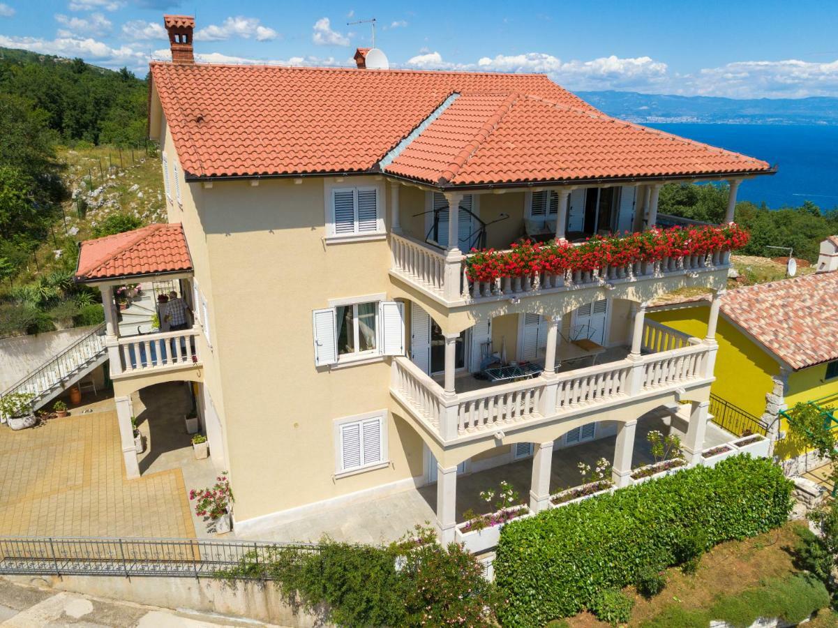 Apartman En Mošćenička Draga Zewnętrze zdjęcie